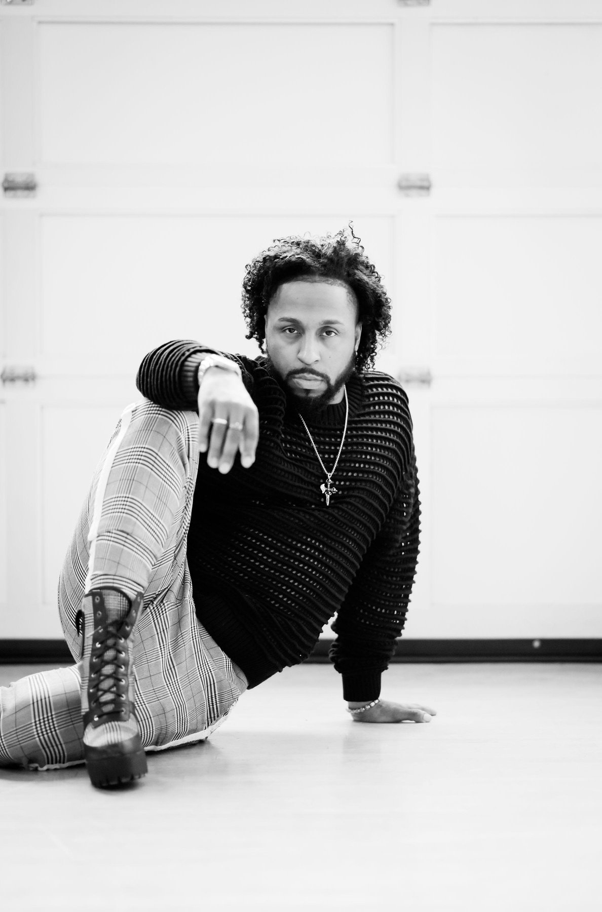 Zay: Portrait Bw Heels